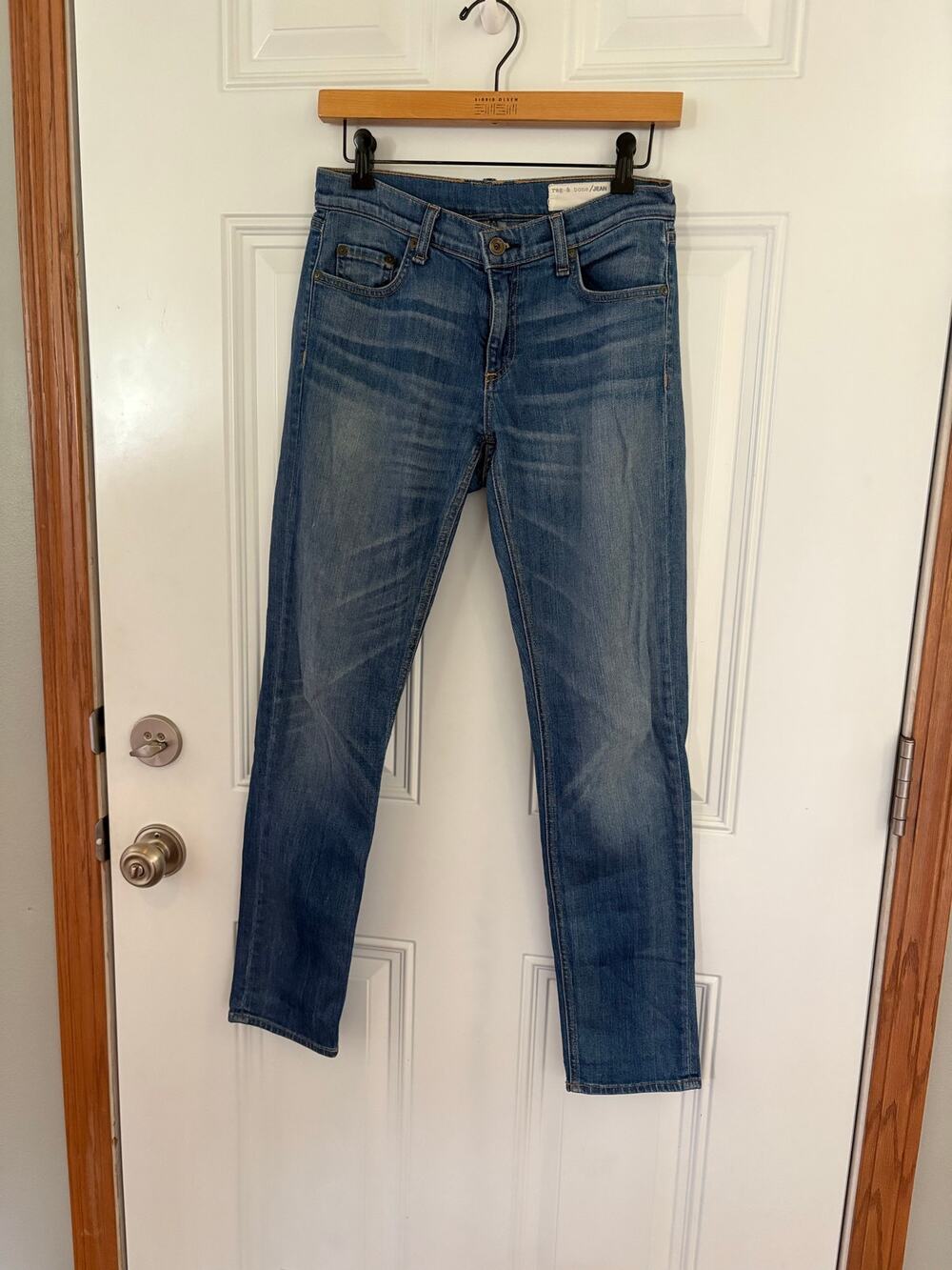 Rag & Bone Dre Jeans in the Stoke wash- Women’s size 27